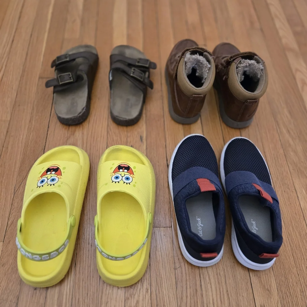 Osh Kosh Shoe Bundle, Sizes Little Boys 13 & Blue Shoe Size 1 - Picture 3 of 12